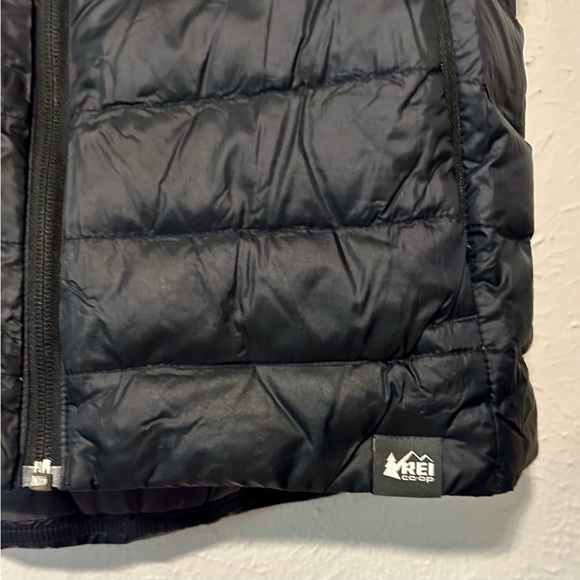 REI Down Women’s Vest Sz XS - Picture 6 of 9